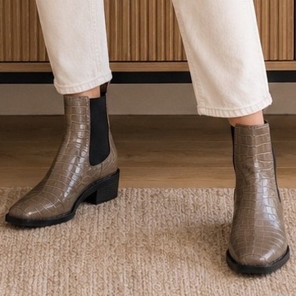 Open Edit Shoes - Open Edit Edayla Chelsea Boots Taupe Croc Embossed Square Toe Womens 7M